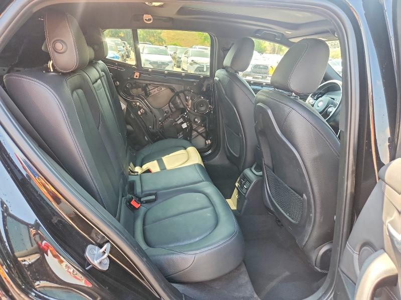 Photo 11 from auction – 2018 BMW X2 with VIN WBXYJ5C39JEF78448