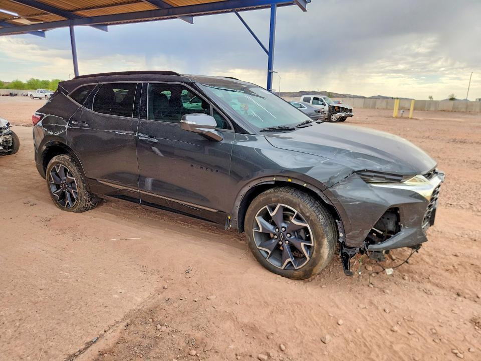Photo 4 from auction – 2020 CHEVROLET BLAZER with VIN 3GNKBERS5LS636972