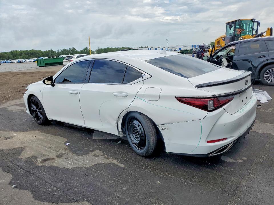 Photo 2 from auction – 2025 LEXUS ES with VIN 58AJZ1B1XSU192050