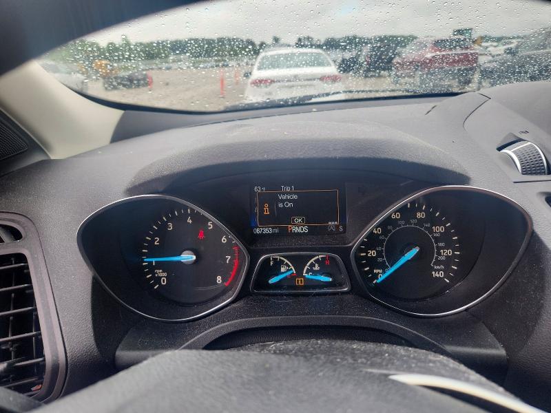 Photo 9 from auction – 2018 FORD ESCAPE with VIN 1FMCU9GD9JUD36038
