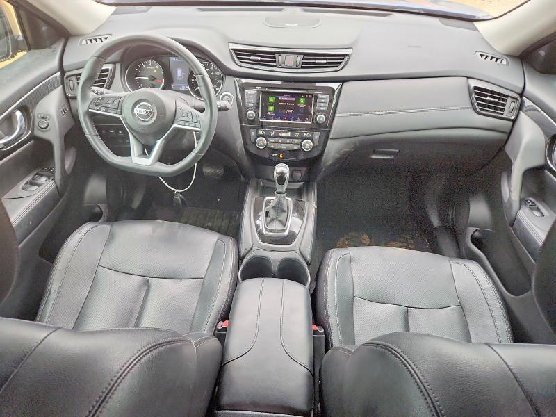 Photo 8 from auction – 2018 NISSAN ROGUE with VIN 5N1AT2MTXJC714452