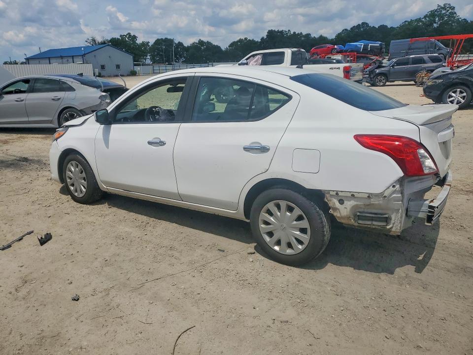 Photo 2 from auction – 2017 NISSAN VERSA with VIN 3N1CN7AP5HK412988