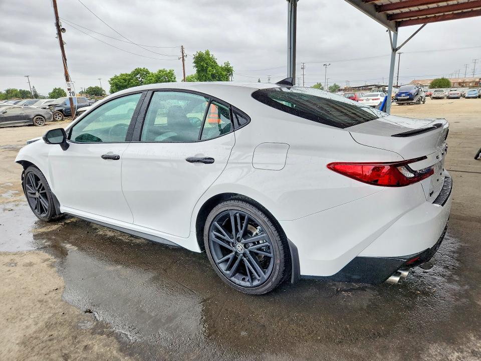 Photo 2 from auction – 2026 TOYOTA CAMRY with VIN 4T1DAACK5TU748222
