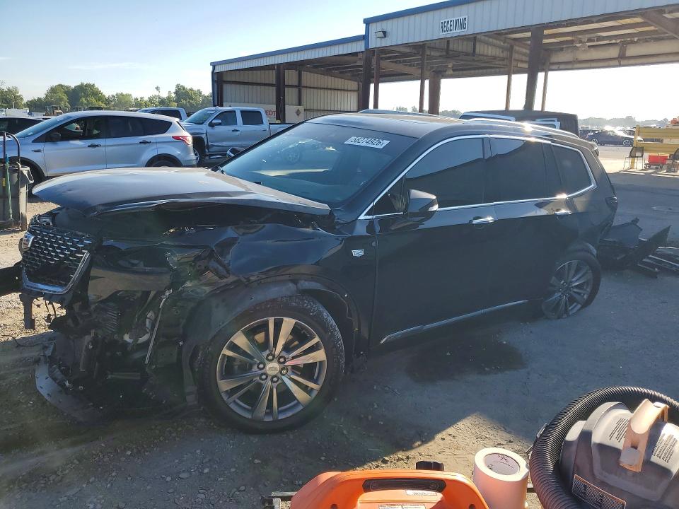 CADILLAC XT6 2023 with VIN 1GYKPCRS5PZ102288 - Photo from auction