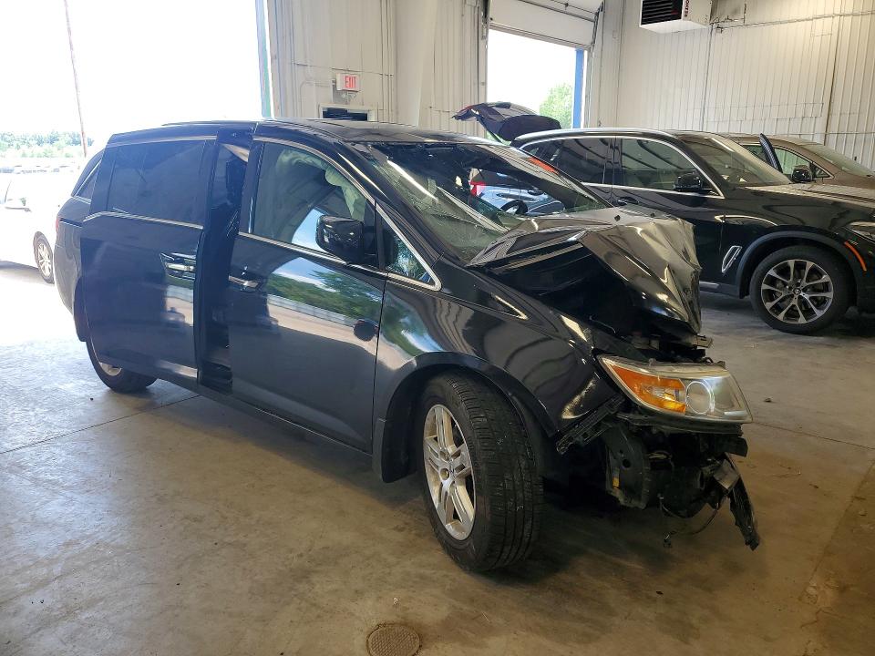 Photo 4 from auction – 2013 HONDA ODYSSEY with VIN 5FNRL5H98DB074725