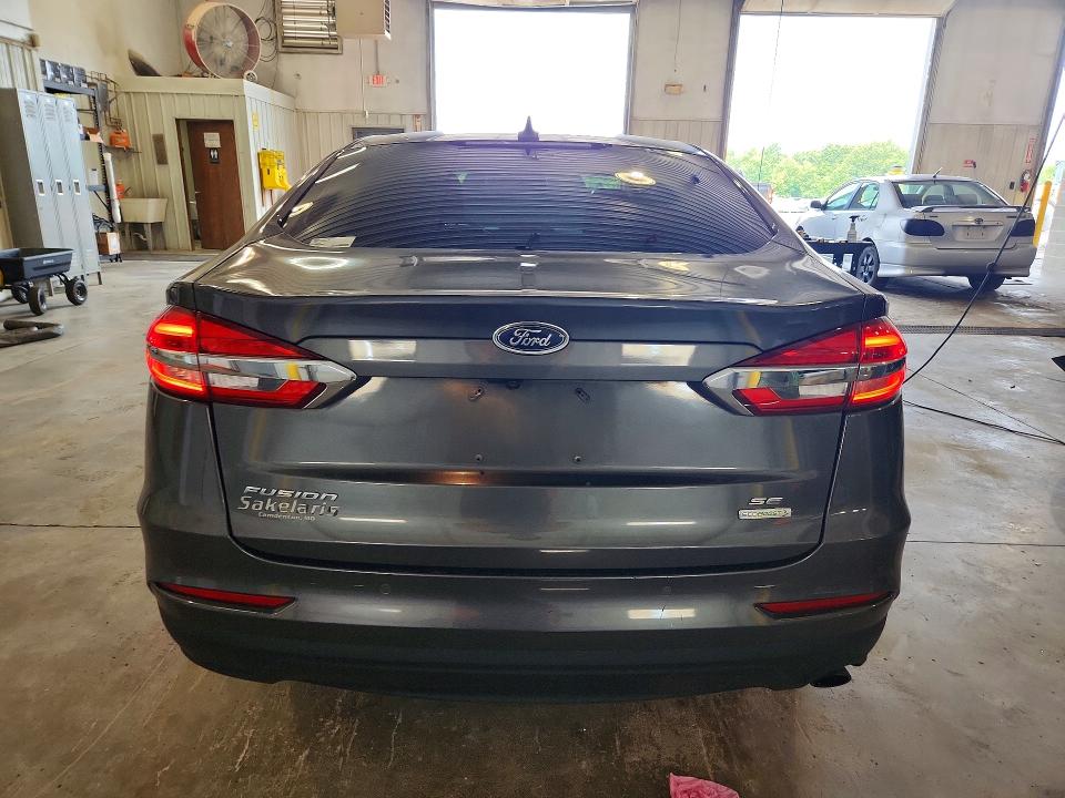 Photo 6 from auction – 2020 FORD FUSION with VIN 3FA6P0HD0LR112059