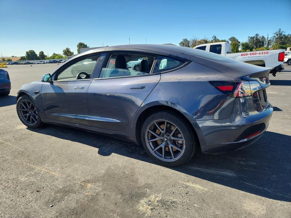 Photo 2 from auction – 2022 TESLA MODEL 3 with VIN 5YJ3E1EA2NF168107