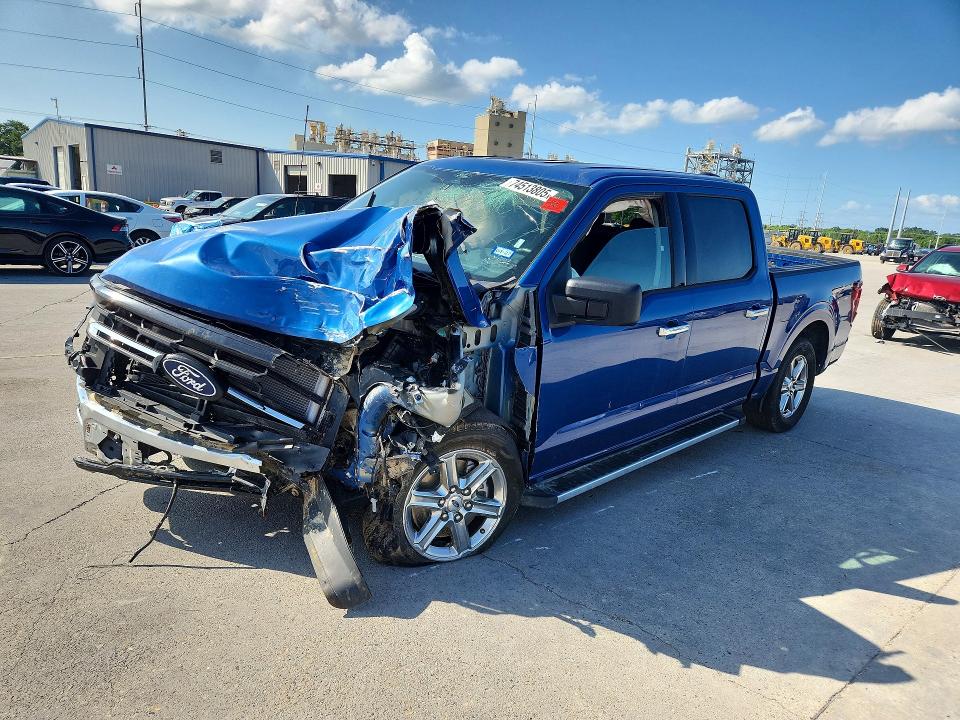 2025 FORD F150