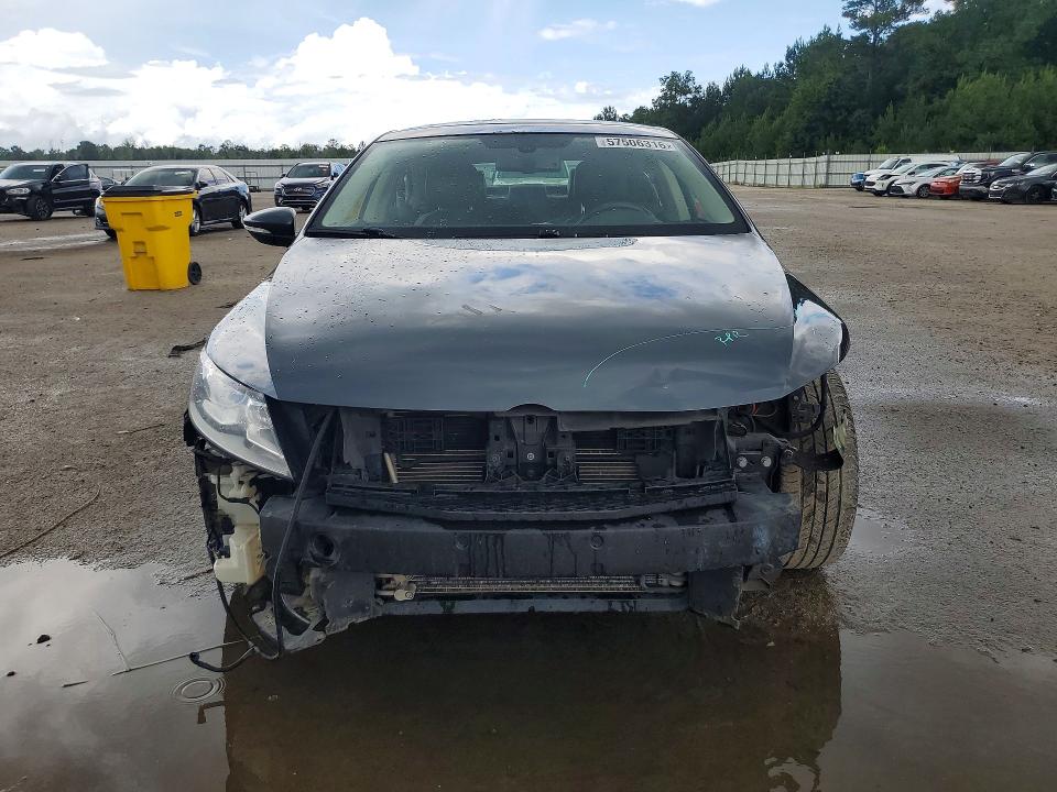 Photo 5 from auction – 2014 VOLKSWAGEN CC with VIN WVWGU7AN0EE518304