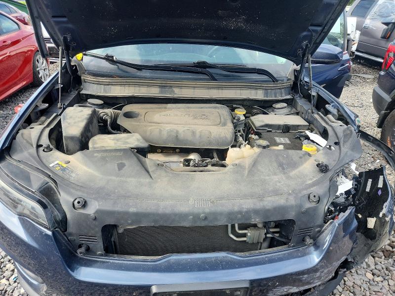 Photo 11 from auction – 2019 JEEP CHEROKEE with VIN 1C4PJMLB9KD465310