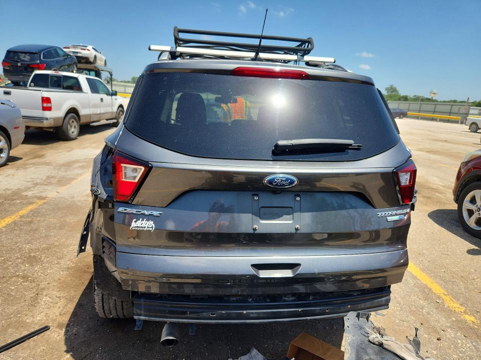 Photo 6 from auction – 2019 FORD ESCAPE with VIN 1FMCU9J90KUB11612