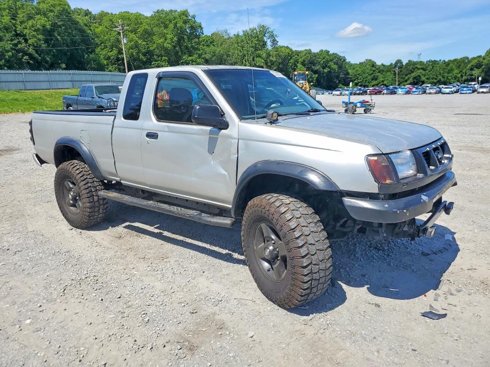 Photo 4 from auction – 2000 NISSAN FRONTIER with VIN 1N6ED26Y0YC327122