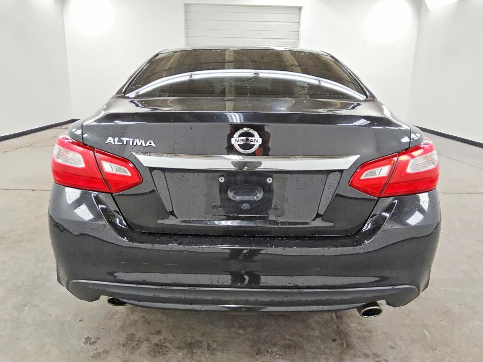 Photo 6 from auction – 2017 NISSAN ALTIMA with VIN 1N4AL3AP7HN358662