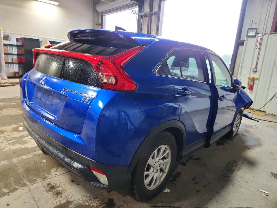 Photo 3 from auction – 2018 MITSUBISHI ECLIPSE CROSS with VIN JA4AS3AA9JZ067601