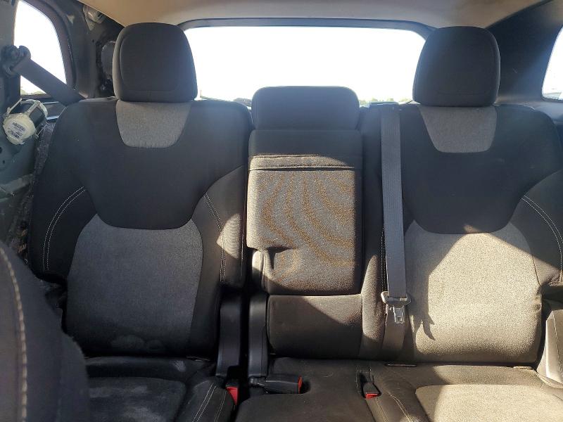 Photo 10 from auction – 2014 JEEP CHEROKEE with VIN 1C4PJLCB2EW157771