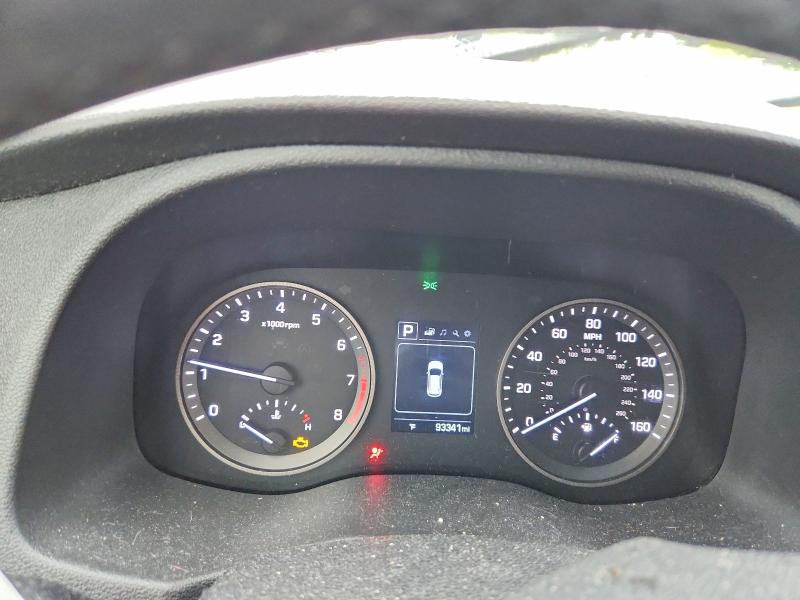 Photo 9 from auction – 2016 HYUNDAI TUCSON with VIN KM8J33A25GU055927