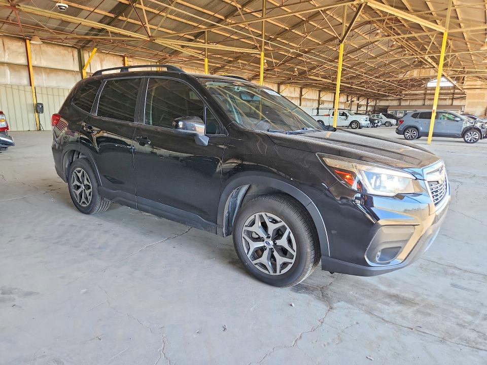 Photo 4 from auction – 2020 SUBARU FORESTER with VIN JF2SKAJC8LH590957