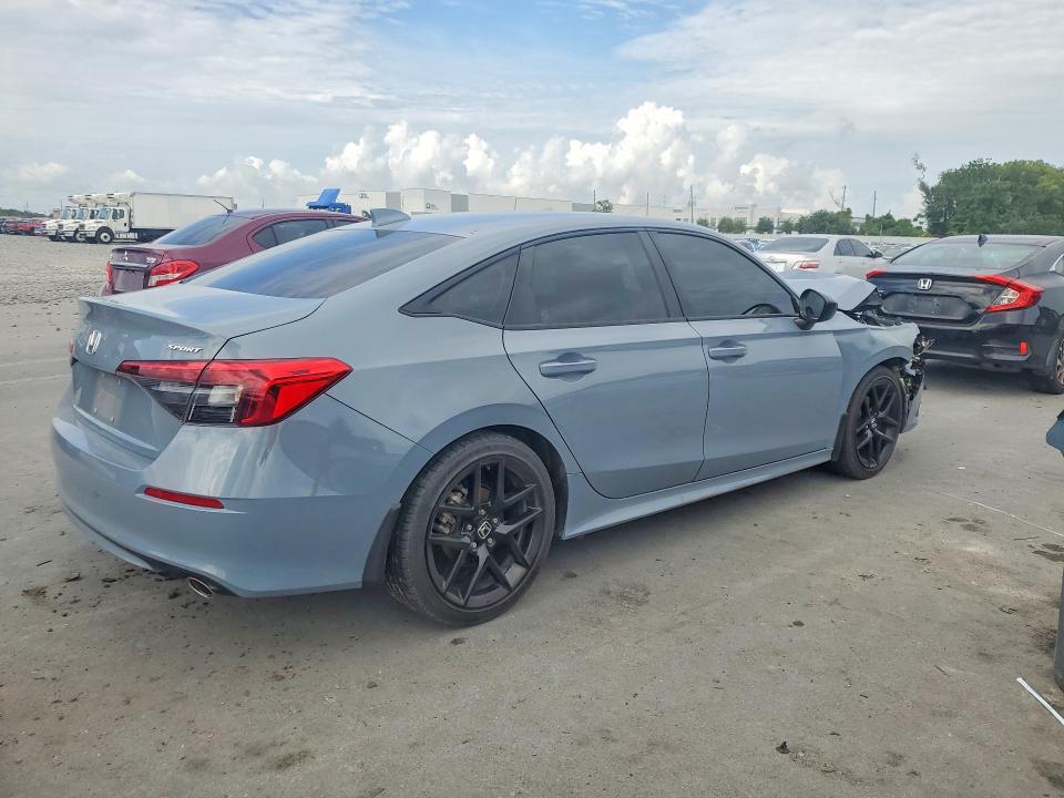 Photo 3 from auction – 2022 HONDA CIVIC with VIN 2HGFE2F58NH588664