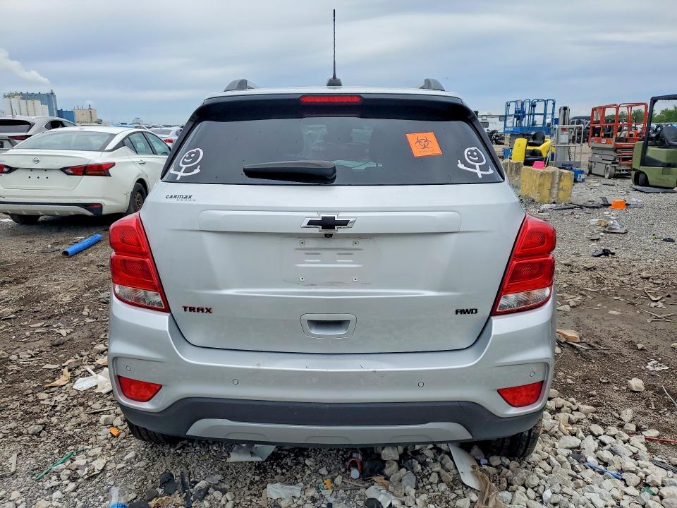Photo 6 from auction – 2021 CHEVROLET TRAX with VIN KL7CJPSB9MB354737