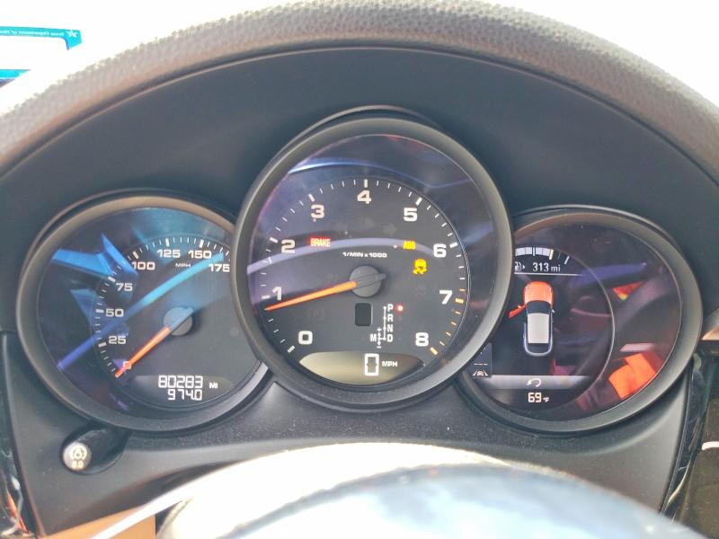 Photo 9 from auction – 2018 PORSCHE MACAN with VIN WP1AA2A50JLB17616