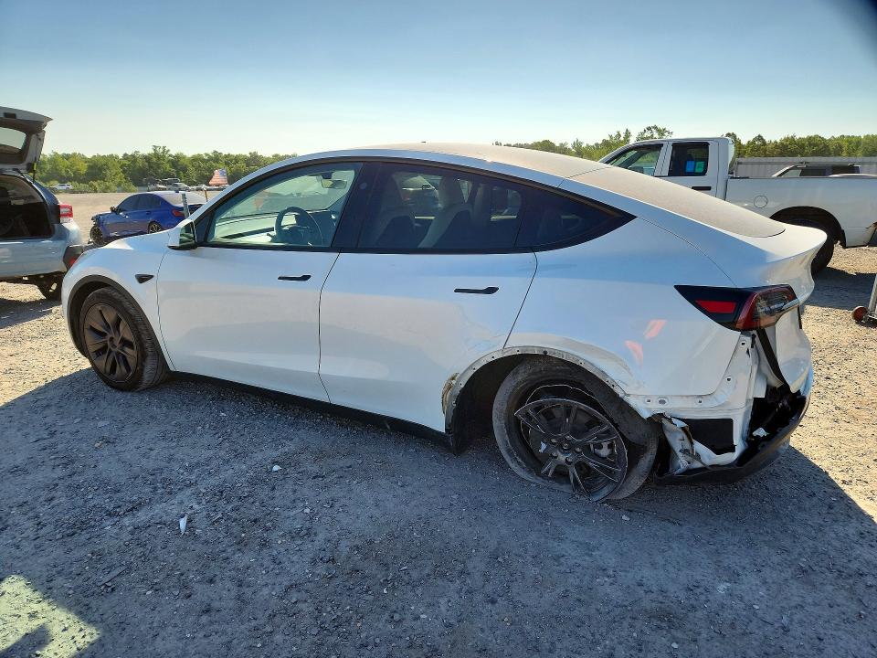 Photo 2 from auction – 2024 TESLA MODEL Y with VIN 7SAYGDEE2RF160635