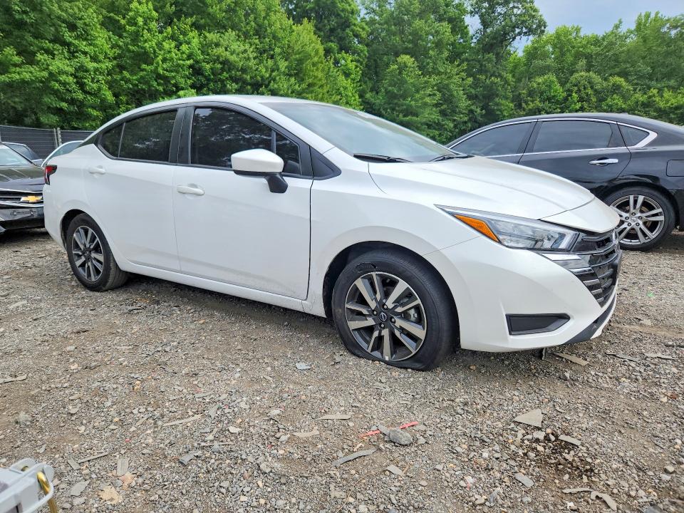 Photo 4 from auction – 2025 NISSAN VERSA with VIN 3N1CN8EV7SL834146