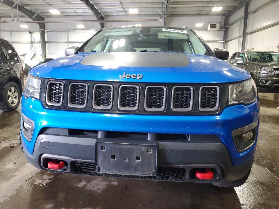 Photo 5 from auction – 2018 JEEP COMPASS with VIN 3C4NJDDB5JT343462