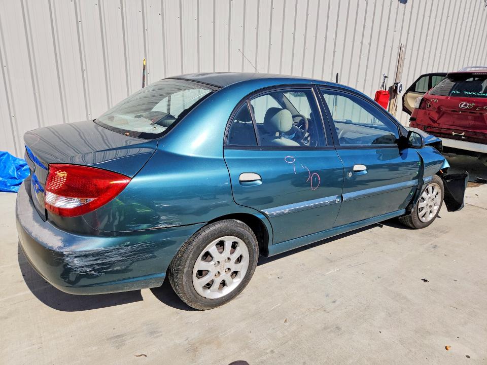 Photo 3 from auction – 2003 KIA RIO with VIN KNADC125636281761