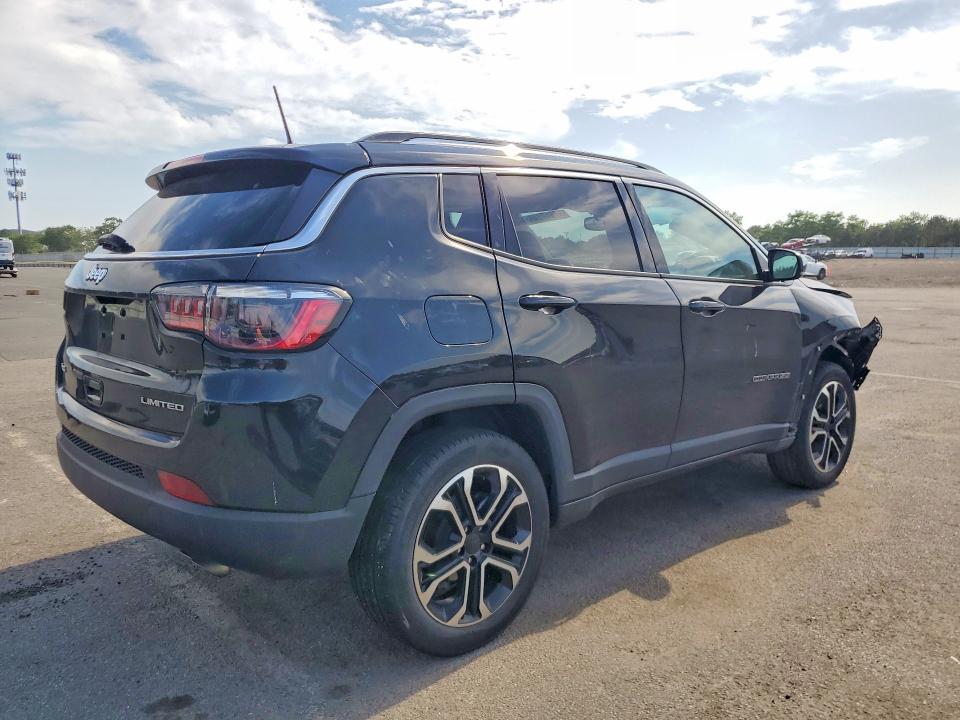 Photo 3 from auction – 2022 JEEP COMPASS with VIN 3C4NJDCB6NT212595