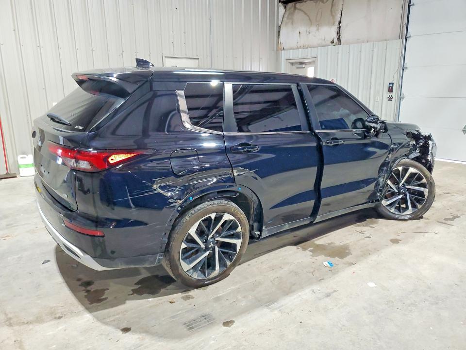 Photo 3 from auction – 2024 MITSUBISHI OUTLANDER with VIN JA4J4VA82RZ032283