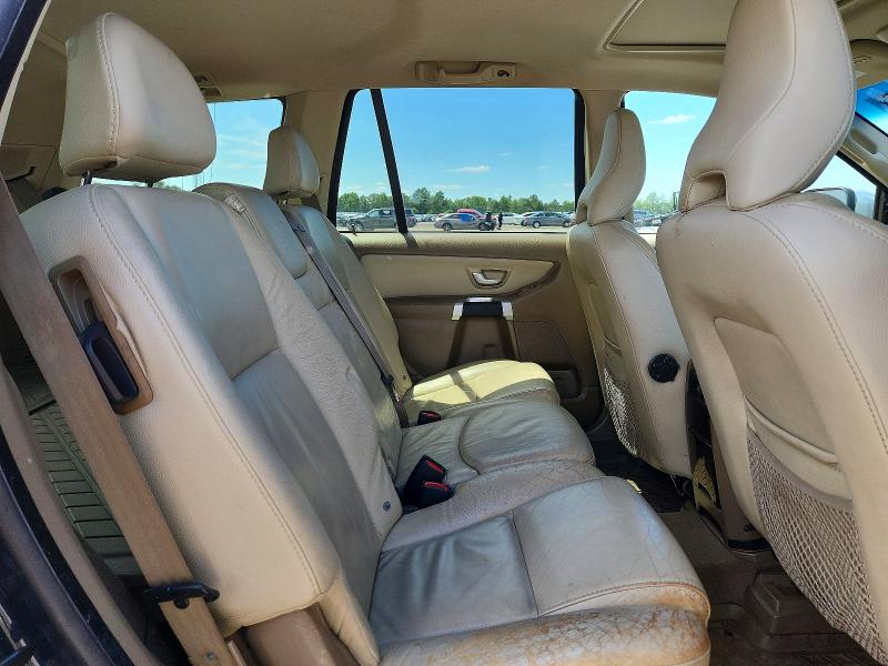 Photo 11 from auction – 2014 VOLVO XC90 with VIN YV4952CZ4E1698383