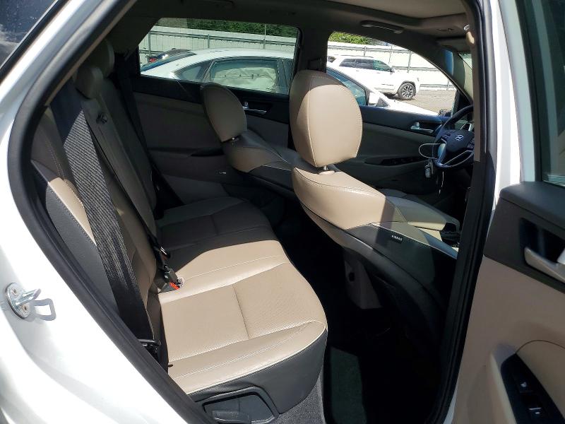 Photo 11 from auction – 2020 HYUNDAI TUCSON with VIN KM8J3CALXLU225895