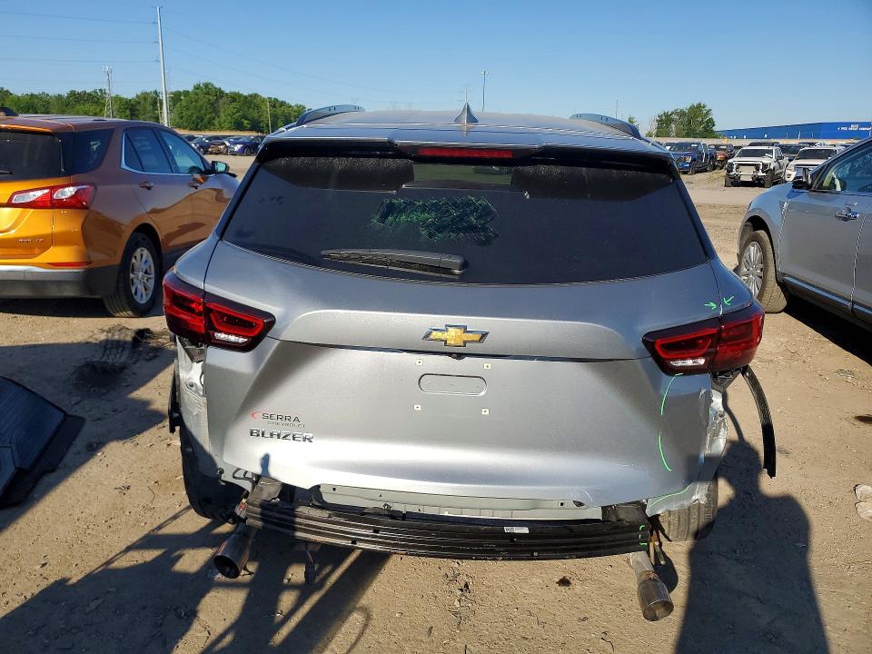 Photo 6 from auction – 2024 CHEVROLET BLAZER with VIN 3GNKBCR44RS172944