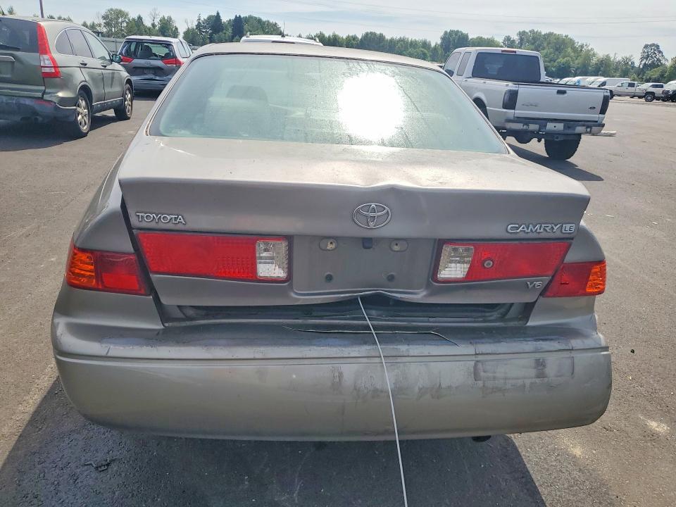 Photo 6 from auction – 2001 TOYOTA CAMRY with VIN 4T1BF22K51U126121