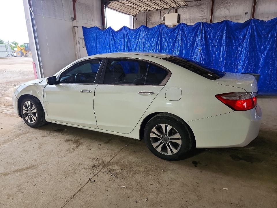 Photo 2 from auction – 2014 HONDA ACCORD with VIN 1HGCR2F34EA025972