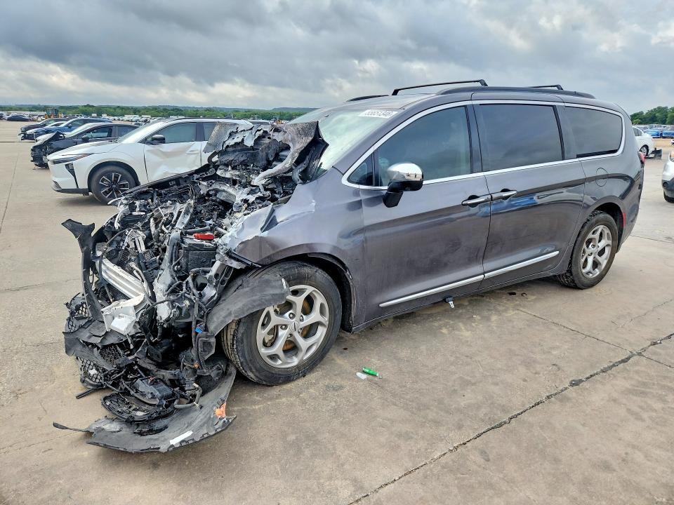 2023 CHRYSLER PACIFICA - Търг №55651346
