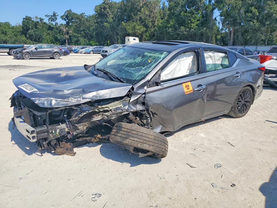 NISSAN ALTIMA 2025 with VIN 1N4BL4DVXSN335212 - Photo from auction