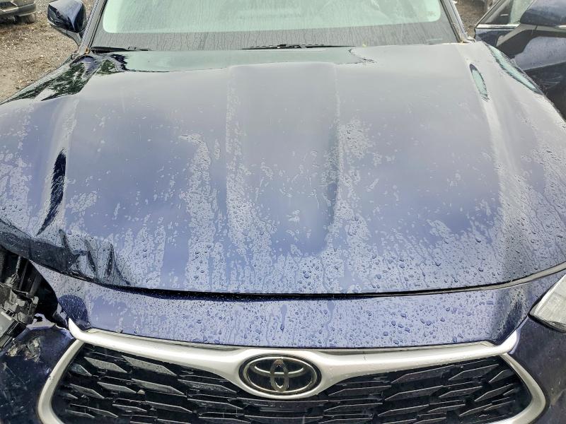 Photo 12 from auction – 2021 TOYOTA HIGHLANDER with VIN 5TDBZRBH6MS556967