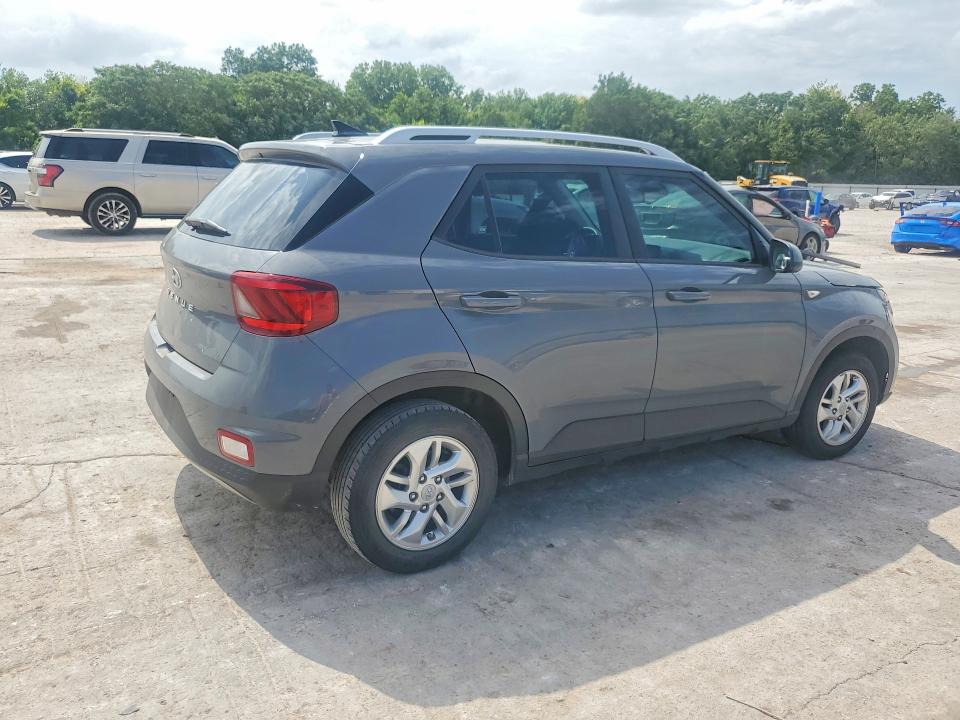 Photo 3 from auction – 2020 HYUNDAI VENUE with VIN KMHRC8A33LU028129