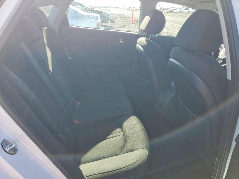 Photo 10 from auction – 2016 KIA OPTIMA with VIN 5XXGT4L3XGG119914