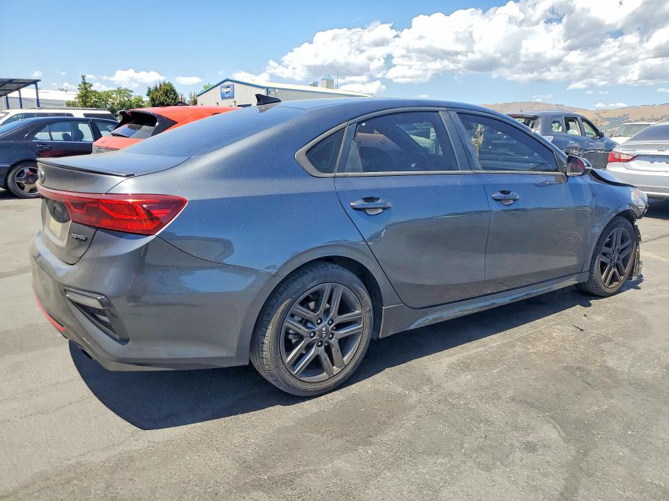 Photo 3 from auction – 2020 KIA FORTE with VIN 3KPF34AD2LE228779