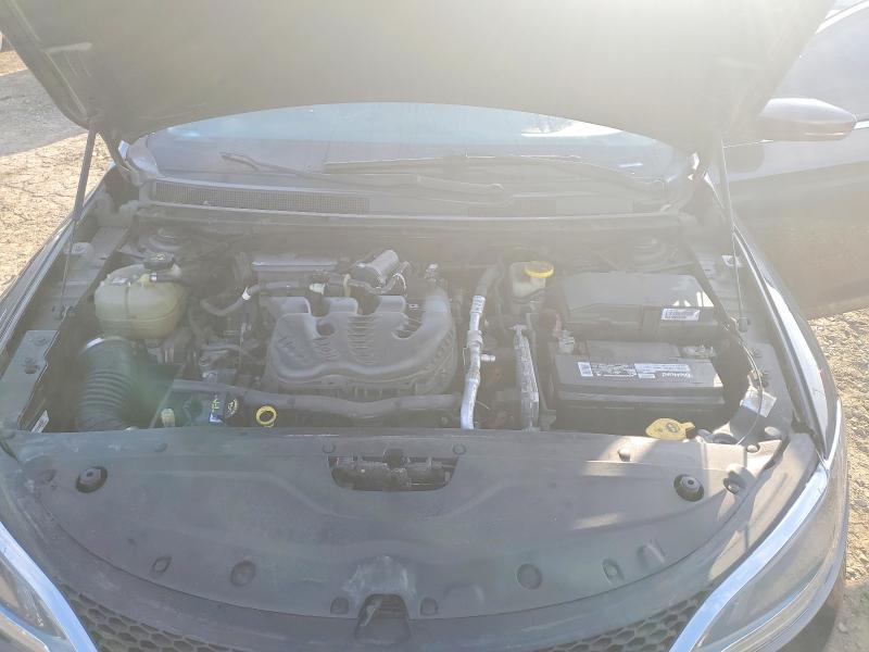 Photo 11 from auction – 2015 CHRYSLER 200 with VIN 1C3CCCEG2FN544043