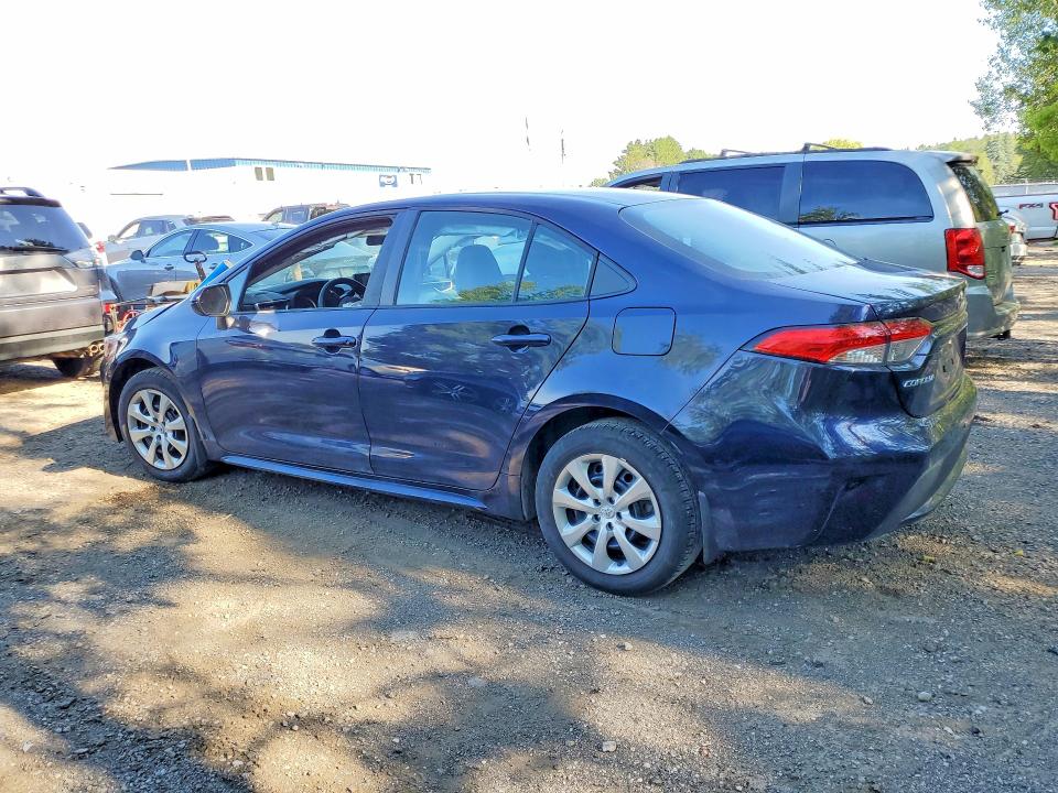 Photo 2 from auction – 2022 TOYOTA COROLLA with VIN 5YFBPMBE9NP349918