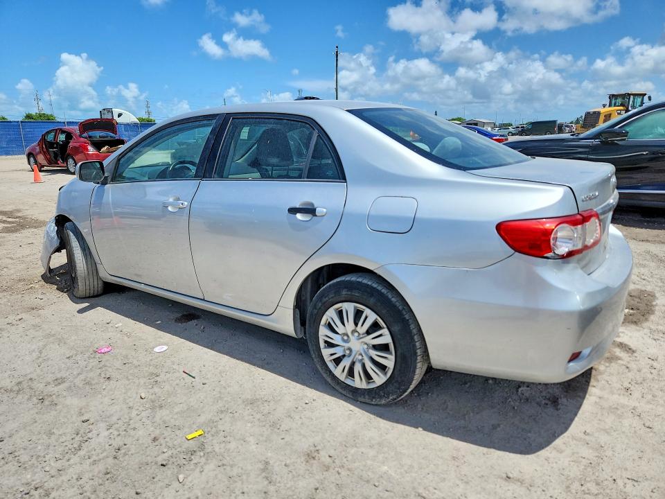 Photo 2 from auction – 2011 TOYOTA COROLLA with VIN 2T1BU4EE5BC688501