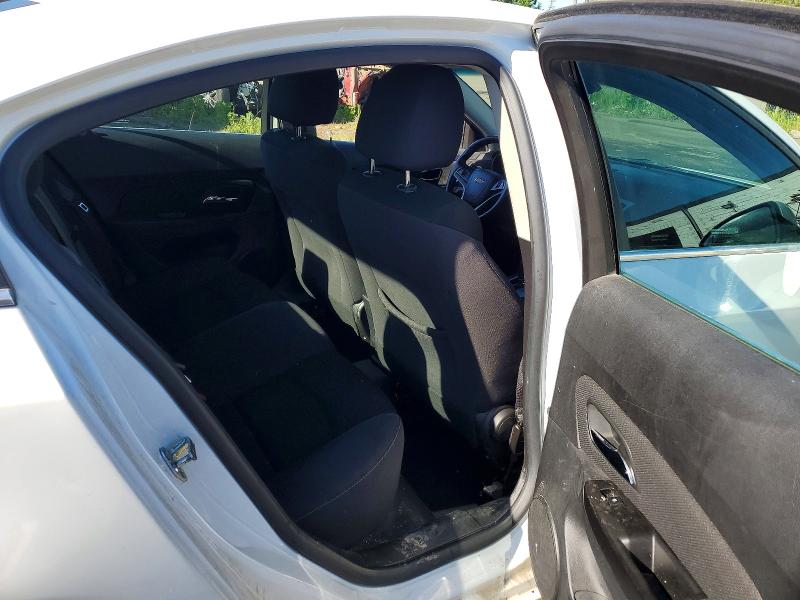 Photo 10 from auction – 2014 CHEVROLET CRUZE with VIN 1G1PC5SB5E7395835