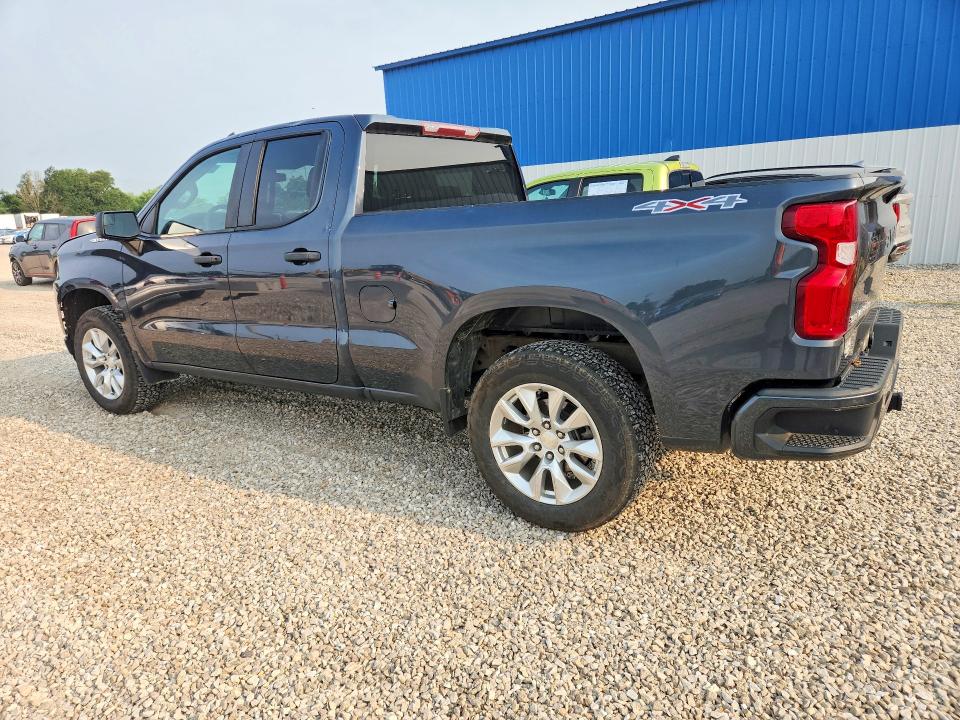 Photo 2 from auction – 2020 CHEVROLET SILVERADO with VIN 1GCRYBEH3LZ338048