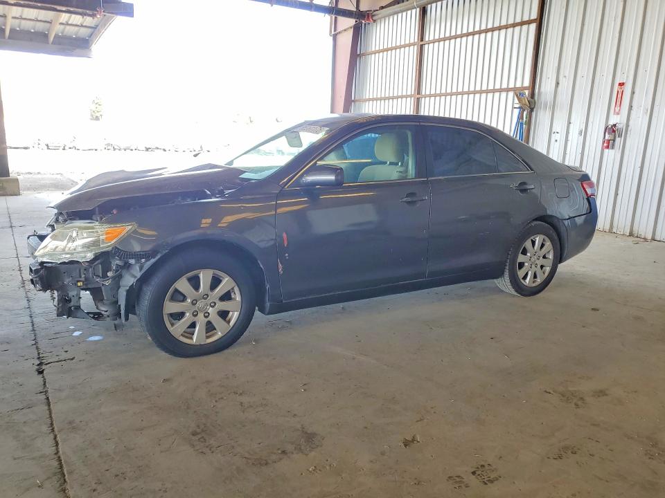 TOYOTA CAMRY 2011 with VIN 4T1BF3EK1BU673776 - Photo from auction