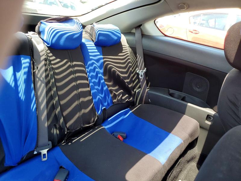 Снимка 10 от търг – 2006 SCION TC с VIN JTKDE177060129952