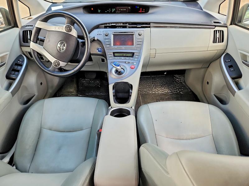 Photo 8 from auction – 2015 TOYOTA PRIUS with VIN JTDKN3DU4F1933556