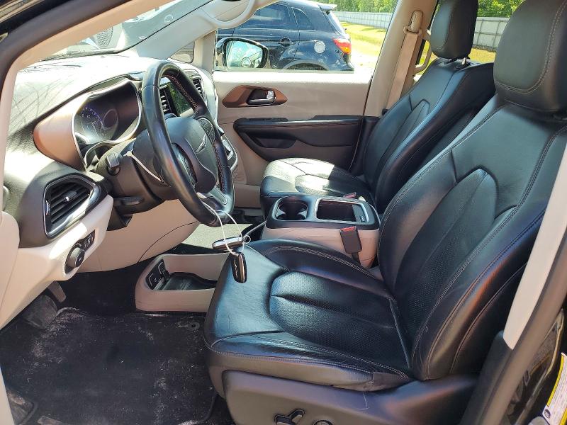 Photo 7 from auction – 2017 CHRYSLER PACIFICA with VIN 2C4RC1EG2HR628251